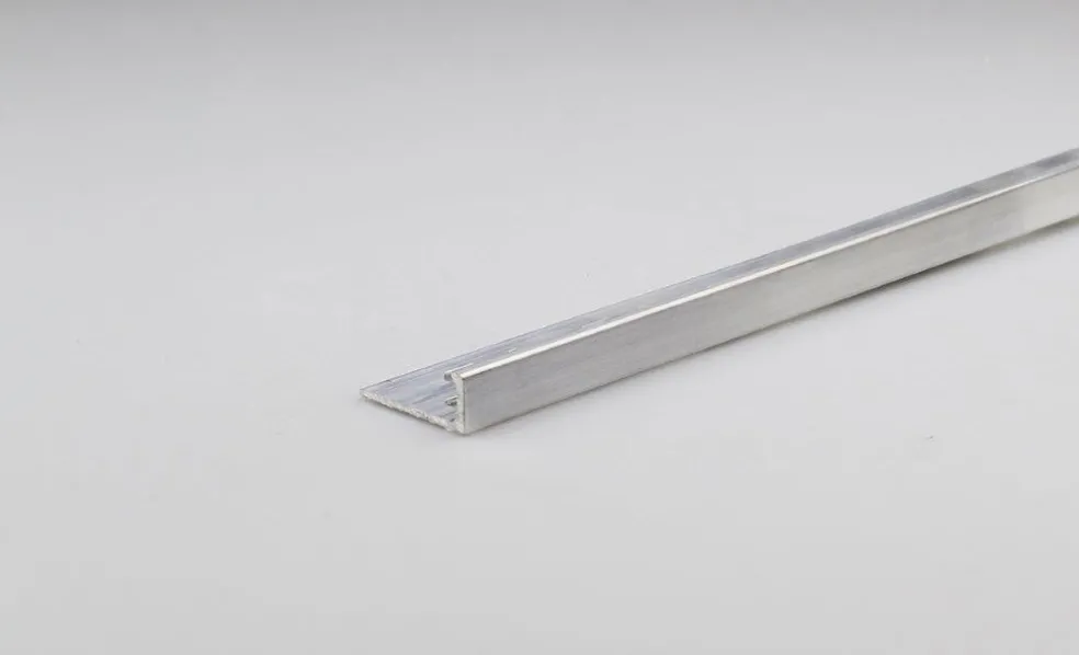 Avslutningsprofil Alu Blank 10 mm x 1 m