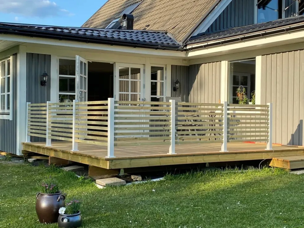 Hörnstolpe Harstena Vit 1780 mm Steel Design