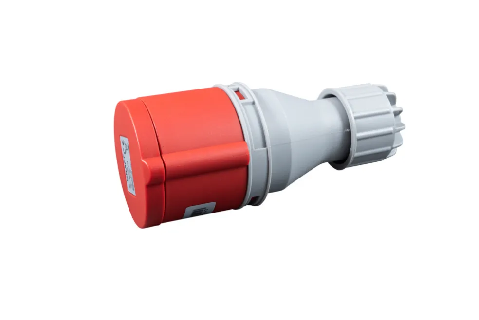 Skarvuttag CEE 16A 400V Qraft