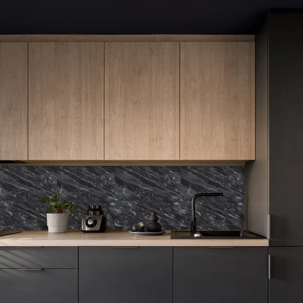 Stänkskydd Marmor Svart 600 x 600 mm Kitchenline