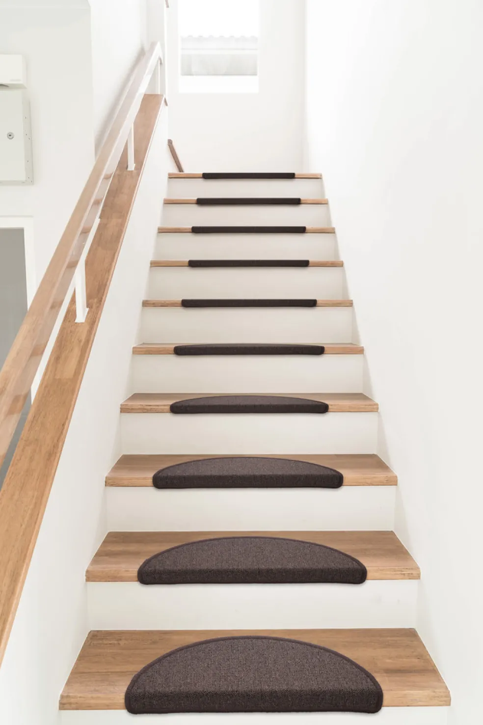 Trappmatta Paris Brun 17 x 56 cm 16-pack