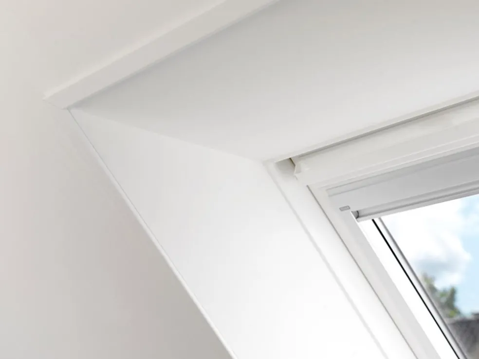 Vägglist PVC Vit 9 x 43 mm - 2,5 m Primo