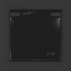 Vägguttag 1-vägs Jordat IP44 Optima Malmbergs
