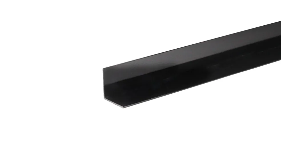 Vinkellist Svart 25 x 25 mm - 2 m